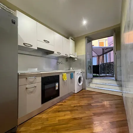 Casa Stazione Sampierdarena Apartment *